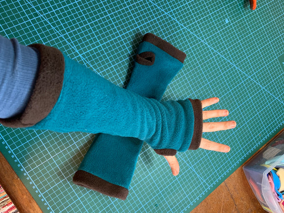 READY TO SHIP | Armwarmers - Teal & Chocolate